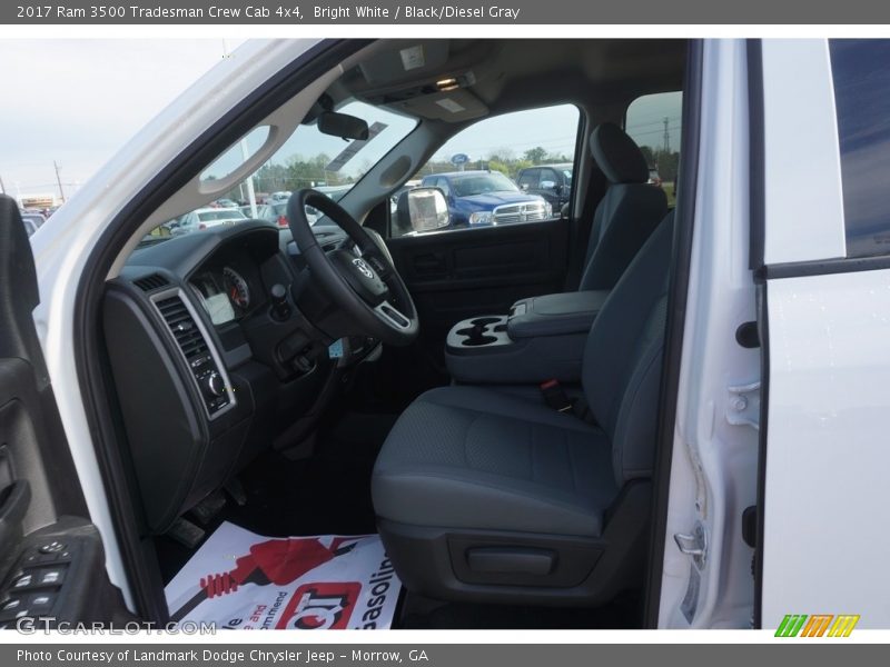 Bright White / Black/Diesel Gray 2017 Ram 3500 Tradesman Crew Cab 4x4