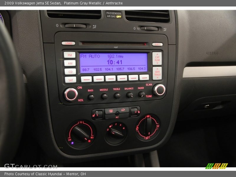 Platinum Gray Metallic / Anthracite 2009 Volkswagen Jetta SE Sedan