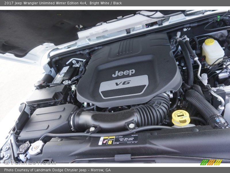 Bright White / Black 2017 Jeep Wrangler Unlimited Winter Edition 4x4