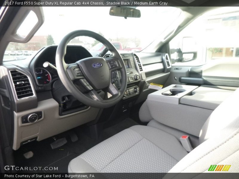  2017 F550 Super Duty XL Regular Cab 4x4 Chassis Medium Earth Gray Interior