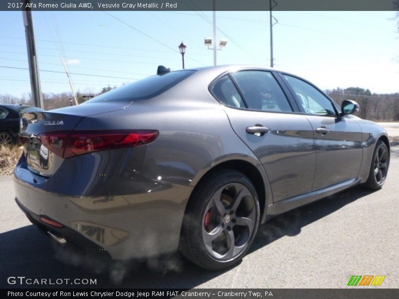 Vesuvio Gray Metallic / Red 2017 Alfa Romeo Giulia AWD