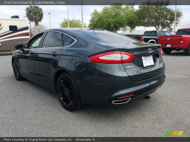 Guard Metallic / Dune 2016 Ford Fusion SE