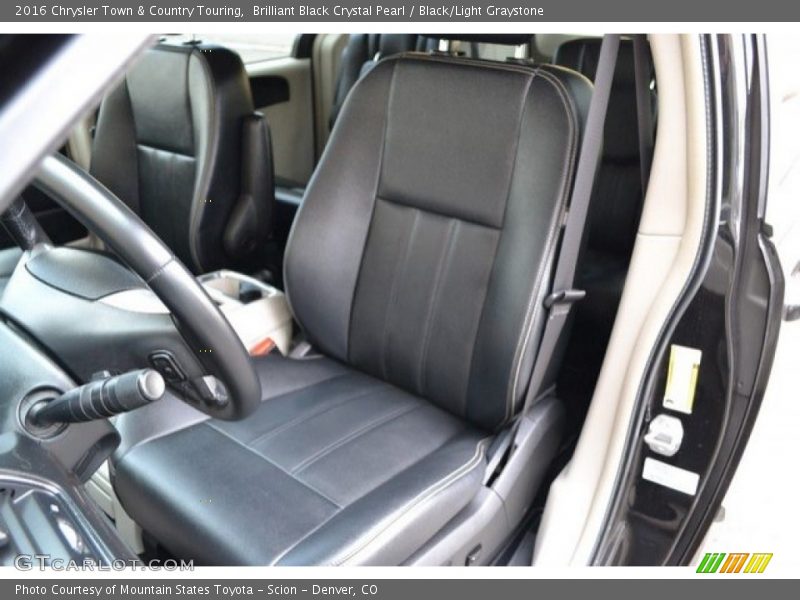Brilliant Black Crystal Pearl / Black/Light Graystone 2016 Chrysler Town & Country Touring