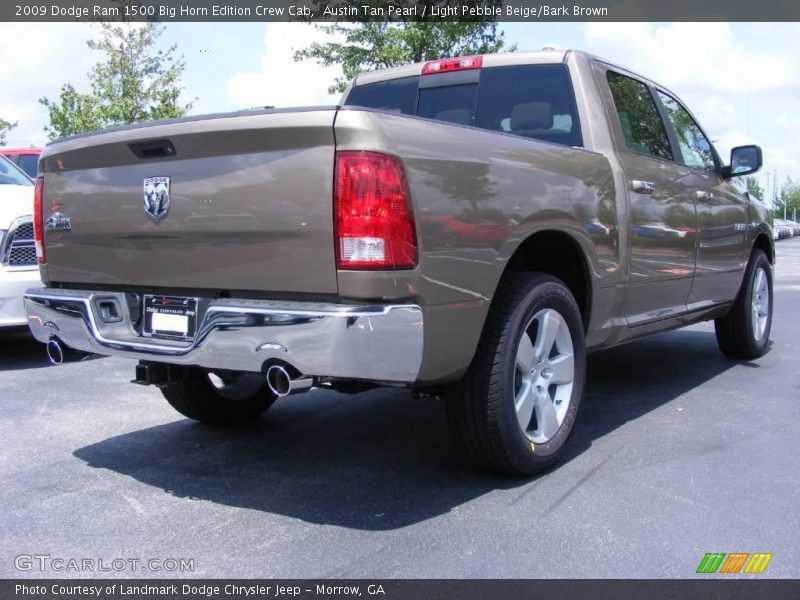 Austin Tan Pearl / Light Pebble Beige/Bark Brown 2009 Dodge Ram 1500 Big Horn Edition Crew Cab