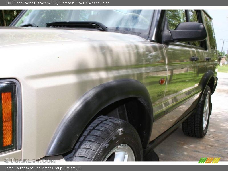 Zambezi Silver / Alpaca Beige 2003 Land Rover Discovery SE7