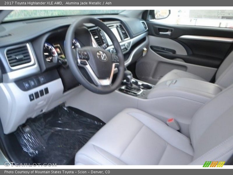 Alumina Jade Metallic / Ash 2017 Toyota Highlander XLE AWD