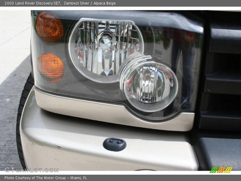 Zambezi Silver / Alpaca Beige 2003 Land Rover Discovery SE7