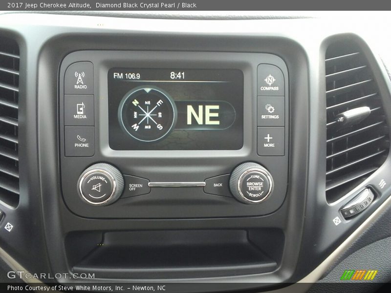 Controls of 2017 Cherokee Altitude