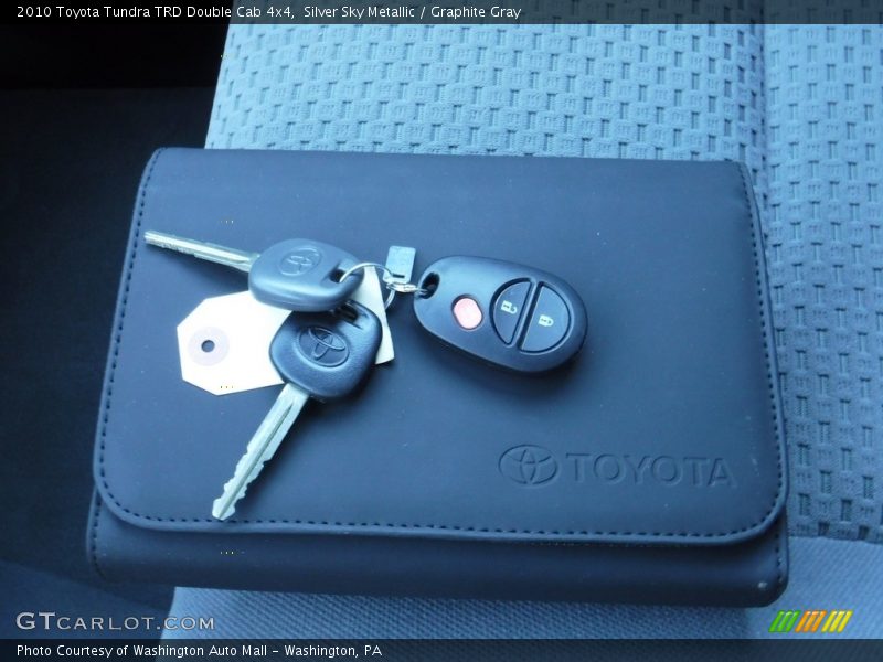 Silver Sky Metallic / Graphite Gray 2010 Toyota Tundra TRD Double Cab 4x4