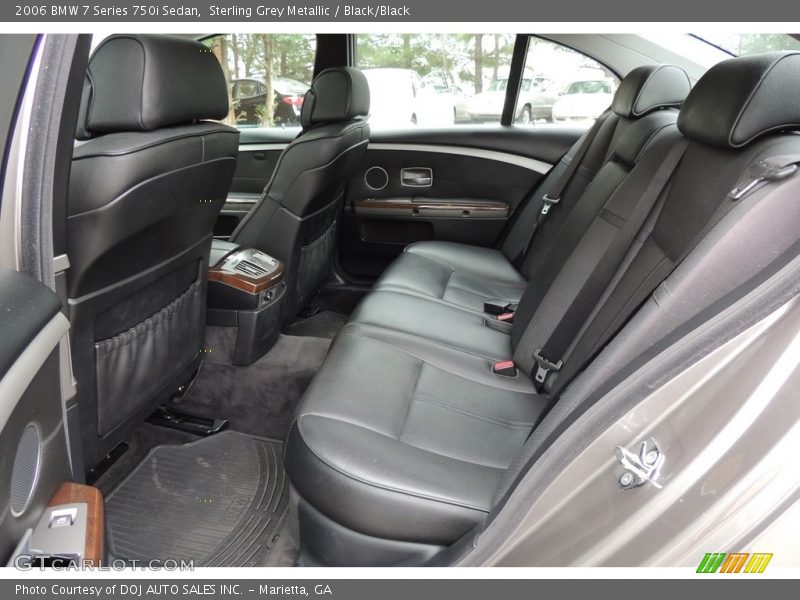 Sterling Grey Metallic / Black/Black 2006 BMW 7 Series 750i Sedan