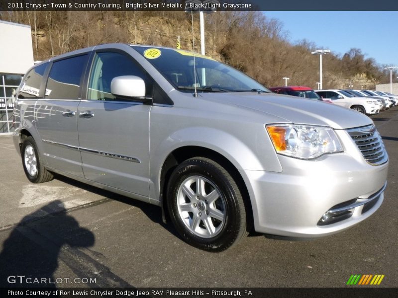 Bright Silver Metallic / Black/Light Graystone 2011 Chrysler Town & Country Touring
