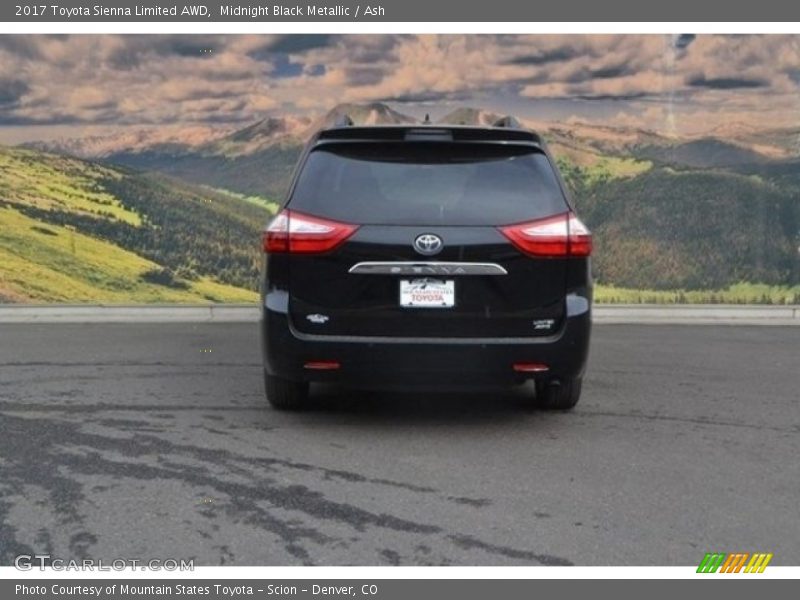 Midnight Black Metallic / Ash 2017 Toyota Sienna Limited AWD
