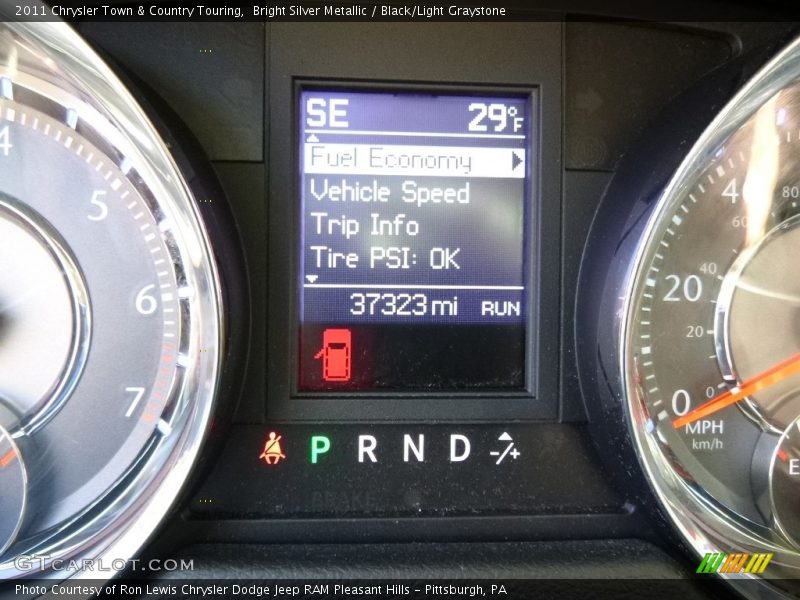 Bright Silver Metallic / Black/Light Graystone 2011 Chrysler Town & Country Touring