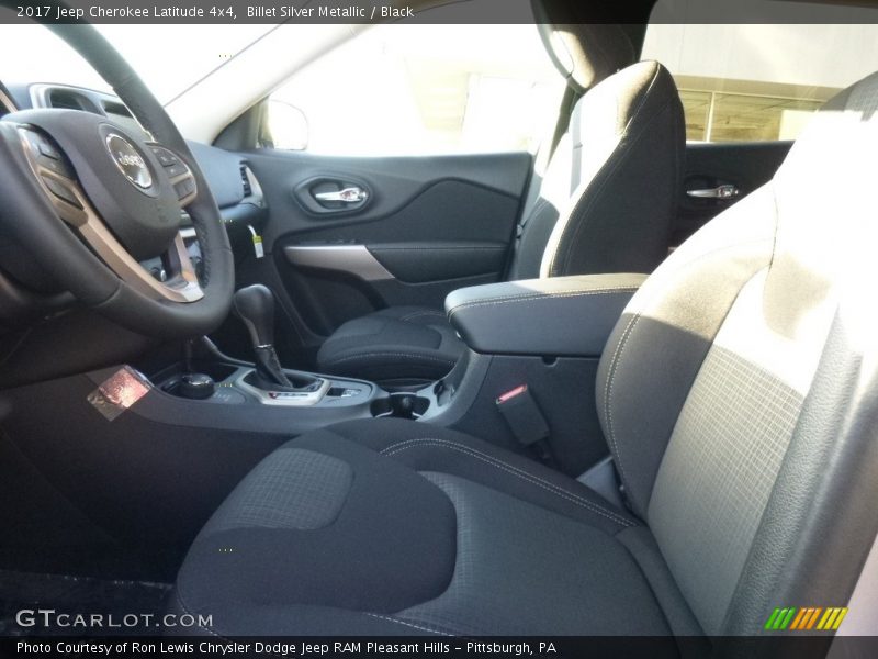 Billet Silver Metallic / Black 2017 Jeep Cherokee Latitude 4x4