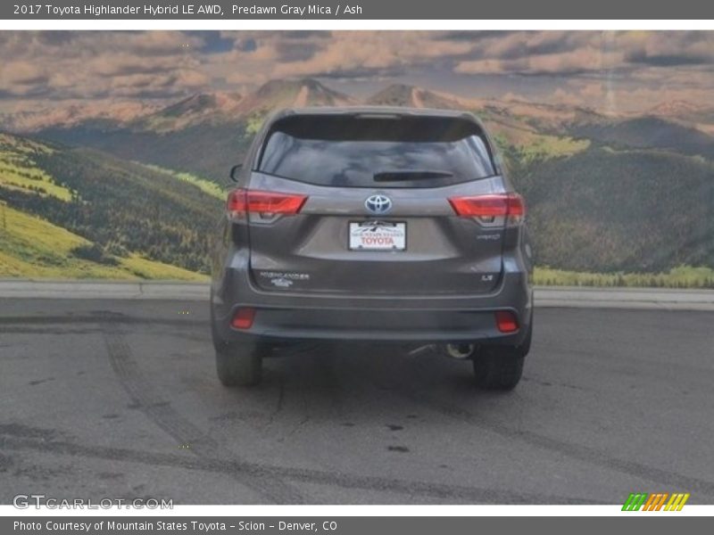 Predawn Gray Mica / Ash 2017 Toyota Highlander Hybrid LE AWD