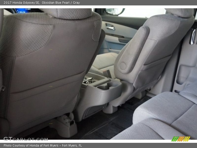 Obsidian Blue Pearl / Gray 2017 Honda Odyssey SE