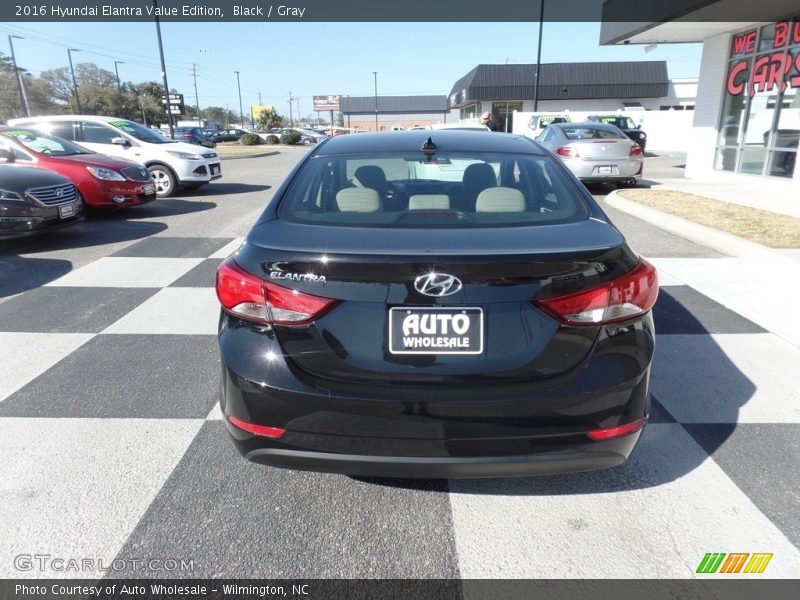 Black / Gray 2016 Hyundai Elantra Value Edition
