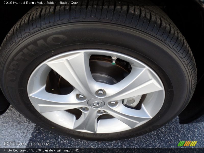Black / Gray 2016 Hyundai Elantra Value Edition