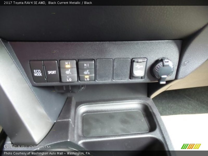 Black Current Metallic / Black 2017 Toyota RAV4 SE AWD