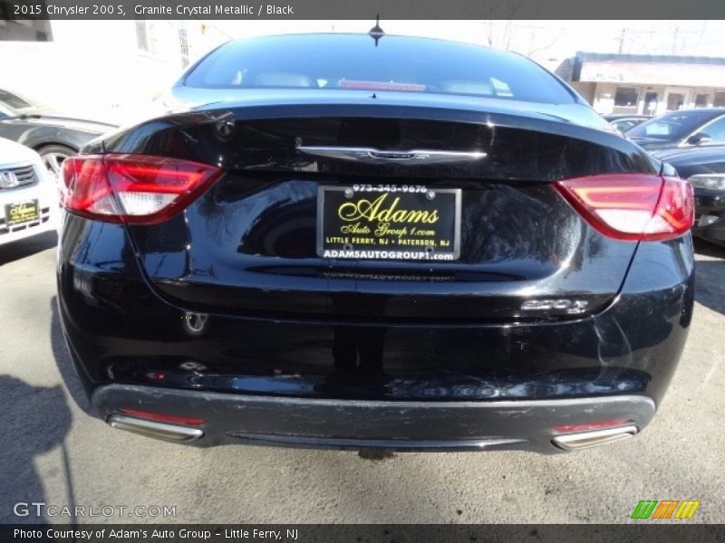 Granite Crystal Metallic / Black 2015 Chrysler 200 S