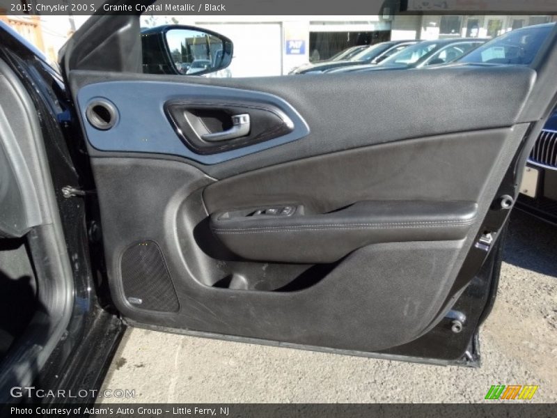 Granite Crystal Metallic / Black 2015 Chrysler 200 S