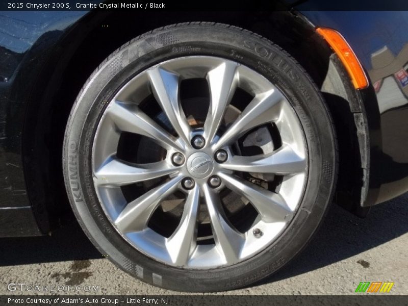 Granite Crystal Metallic / Black 2015 Chrysler 200 S