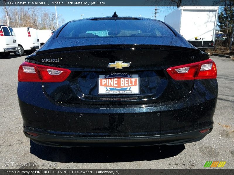 Mosaic Black Metallic / Jet Black 2017 Chevrolet Malibu LT