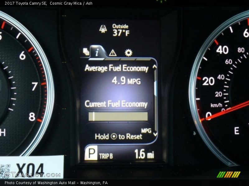 Cosmic Gray Mica / Ash 2017 Toyota Camry SE