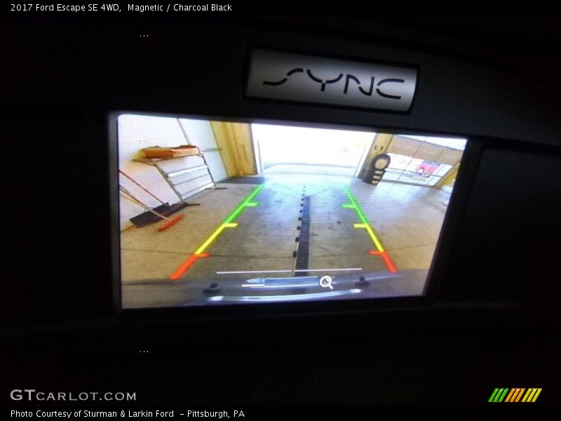 Magnetic / Charcoal Black 2017 Ford Escape SE 4WD
