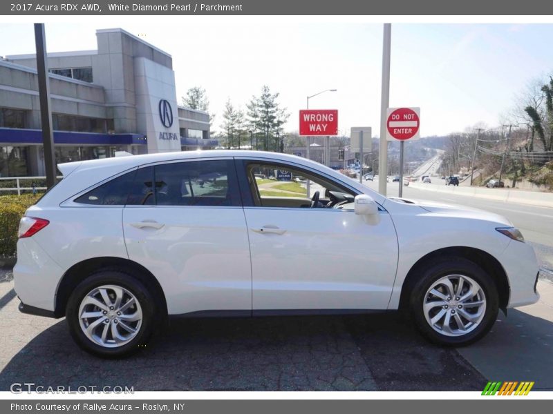White Diamond Pearl / Parchment 2017 Acura RDX AWD