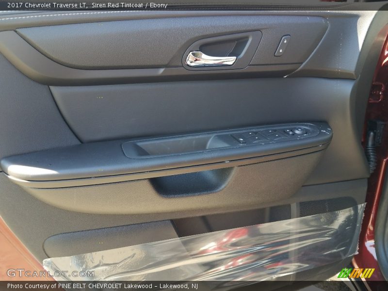 Siren Red Tintcoat / Ebony 2017 Chevrolet Traverse LT