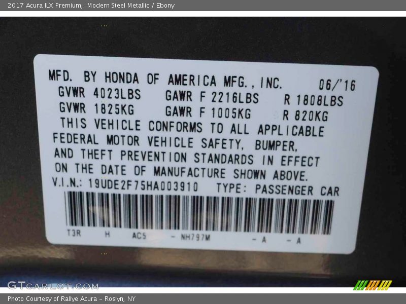 Modern Steel Metallic / Ebony 2017 Acura ILX Premium