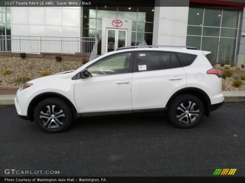 Super White / Black 2017 Toyota RAV4 LE AWD