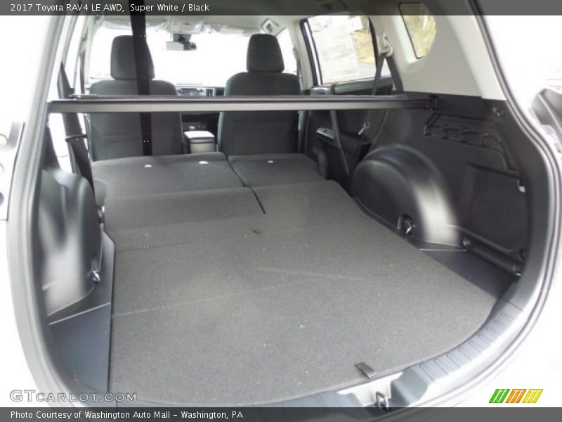 Super White / Black 2017 Toyota RAV4 LE AWD