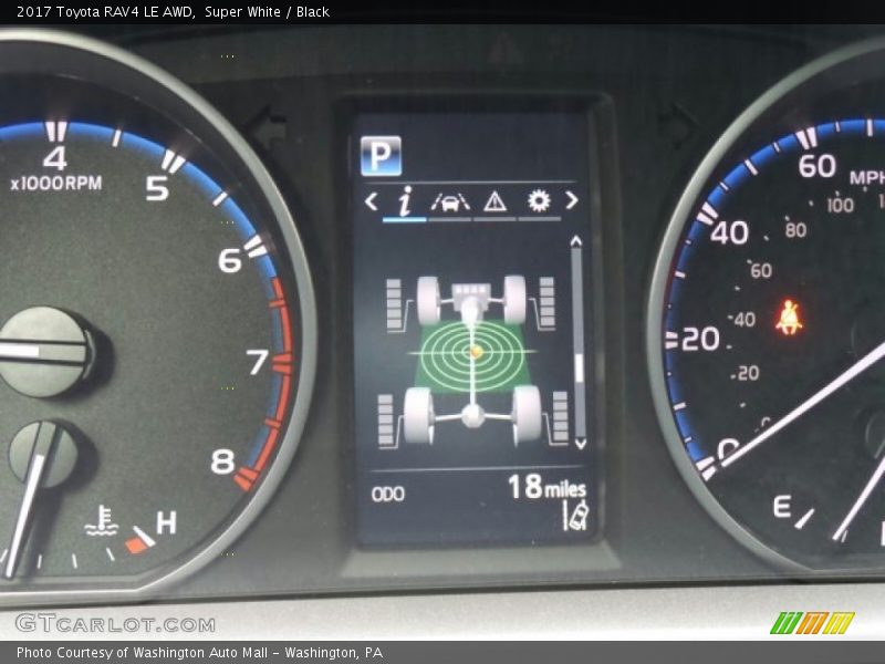 Super White / Black 2017 Toyota RAV4 LE AWD