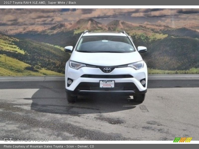 Super White / Black 2017 Toyota RAV4 XLE AWD