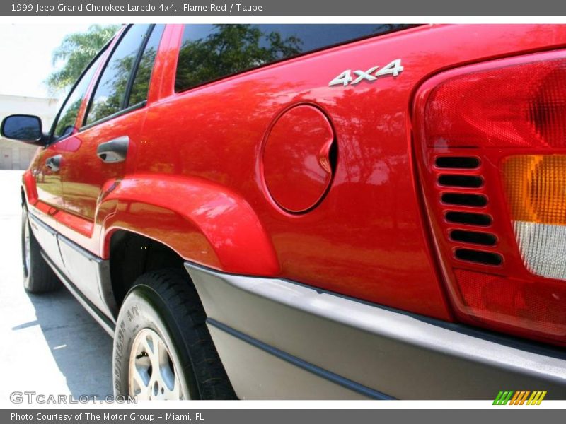 Flame Red / Taupe 1999 Jeep Grand Cherokee Laredo 4x4