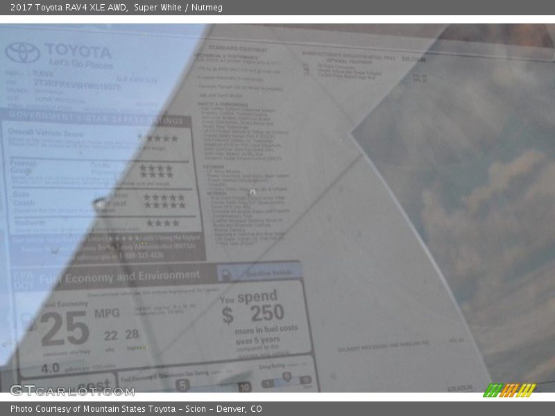 Super White / Nutmeg 2017 Toyota RAV4 XLE AWD