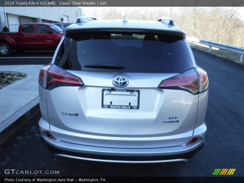 Classic Silver Metallic / Ash 2016 Toyota RAV4 XLE AWD
