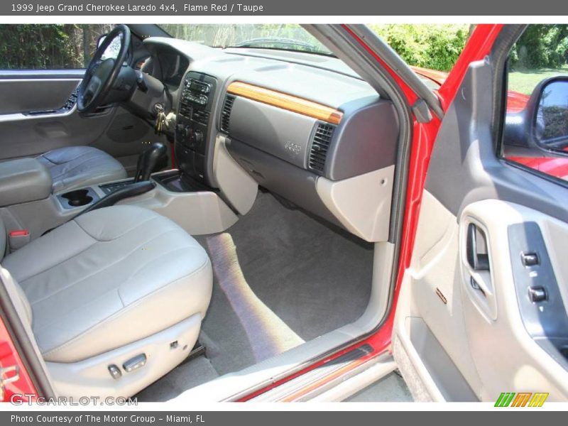 Flame Red / Taupe 1999 Jeep Grand Cherokee Laredo 4x4