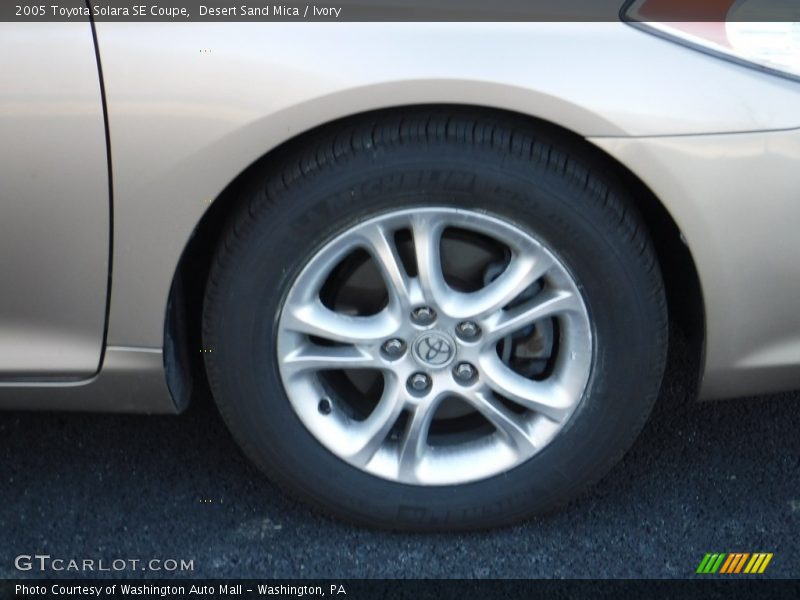 Desert Sand Mica / Ivory 2005 Toyota Solara SE Coupe