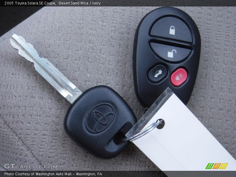Desert Sand Mica / Ivory 2005 Toyota Solara SE Coupe