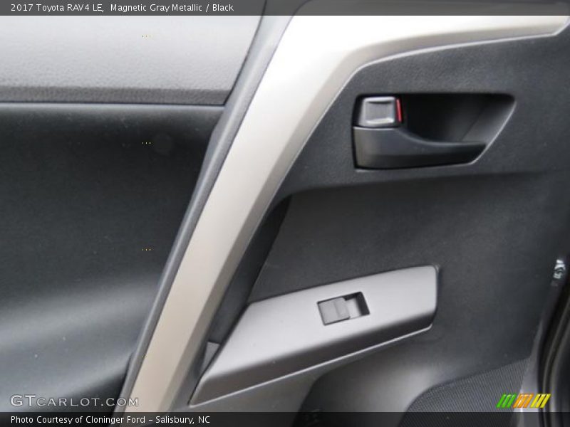 Magnetic Gray Metallic / Black 2017 Toyota RAV4 LE