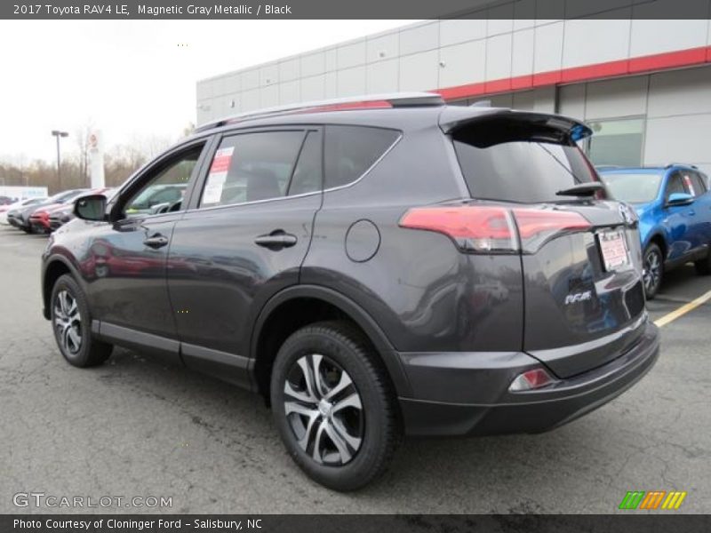 Magnetic Gray Metallic / Black 2017 Toyota RAV4 LE