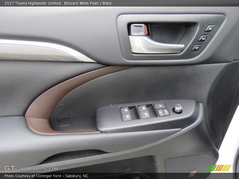 Blizzard White Pearl / Black 2017 Toyota Highlander Limited