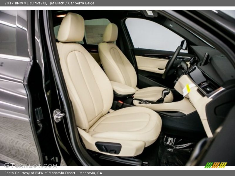 Jet Black / Canberra Beige 2017 BMW X1 sDrive28i