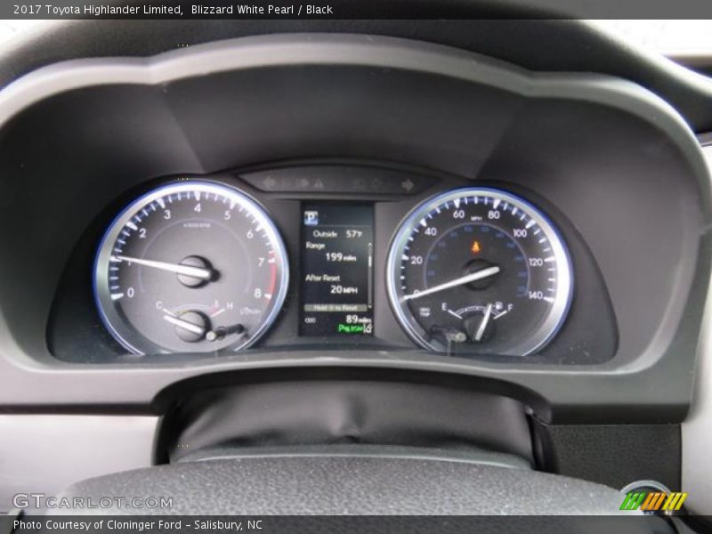 Blizzard White Pearl / Black 2017 Toyota Highlander Limited