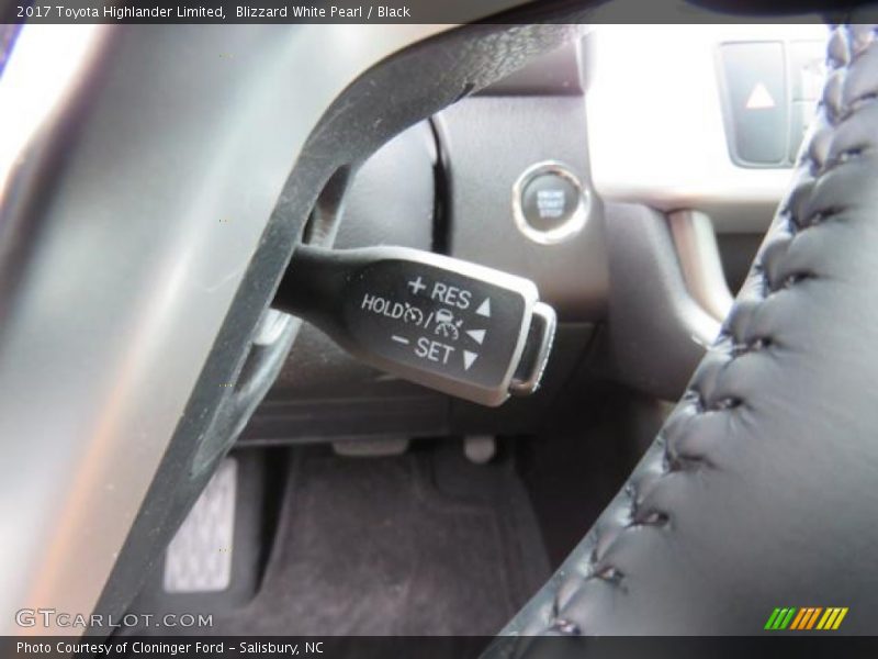 Blizzard White Pearl / Black 2017 Toyota Highlander Limited