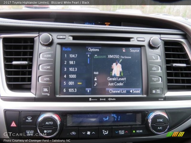 Blizzard White Pearl / Black 2017 Toyota Highlander Limited