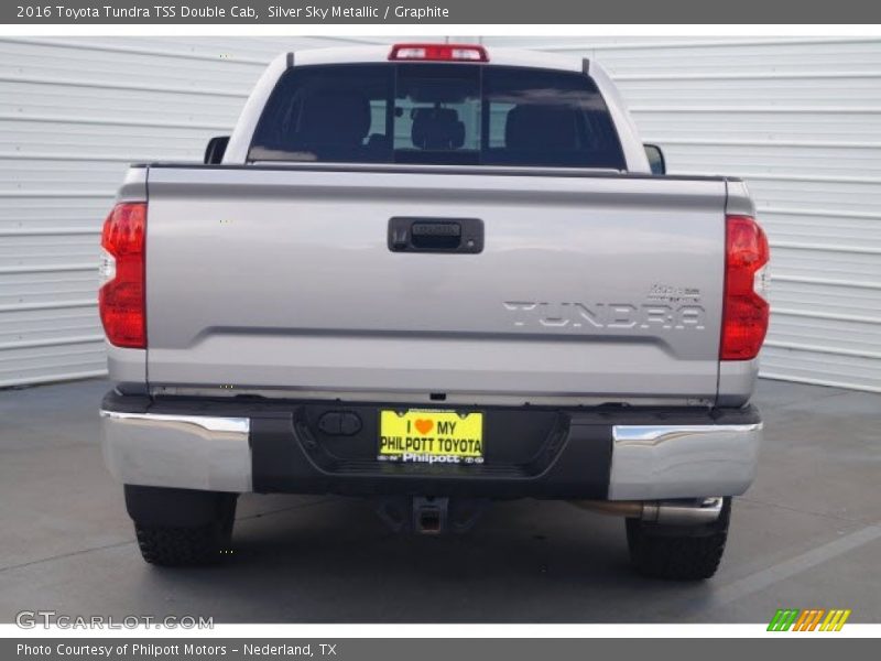 Silver Sky Metallic / Graphite 2016 Toyota Tundra TSS Double Cab